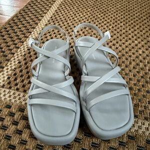 Charles & Keith Platform Sandals 6 Gray NEW